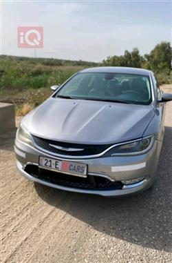 Chrysler 200